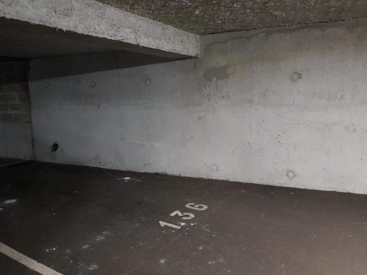 Le Pompidou T2 pour 2 à 4 pers avec parking privé&balcon Place Ney Angers Exterior foto